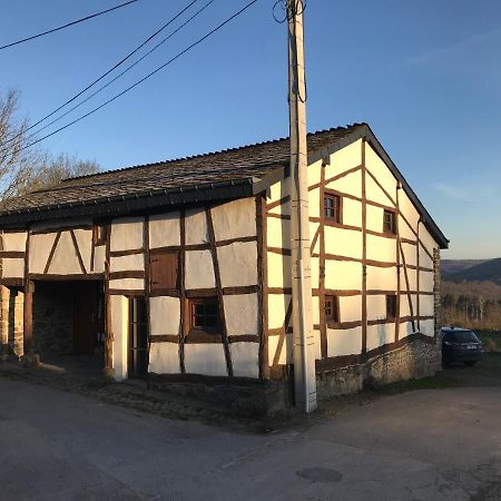 Villa La Source De Chession Stoumont Esterno foto