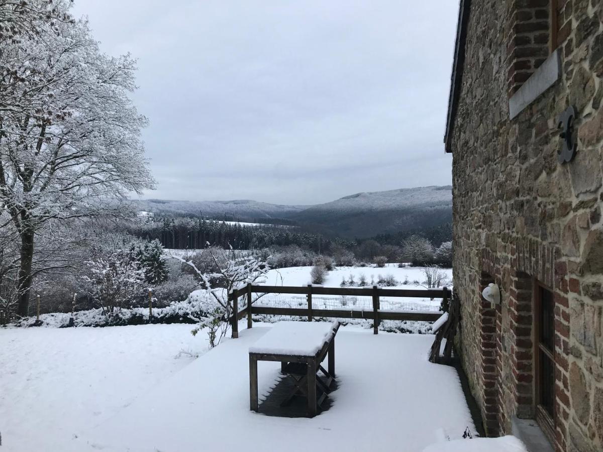 Villa La Source De Chession Stoumont Esterno foto